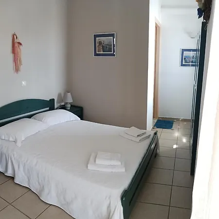 Guest house πικροδάφνες