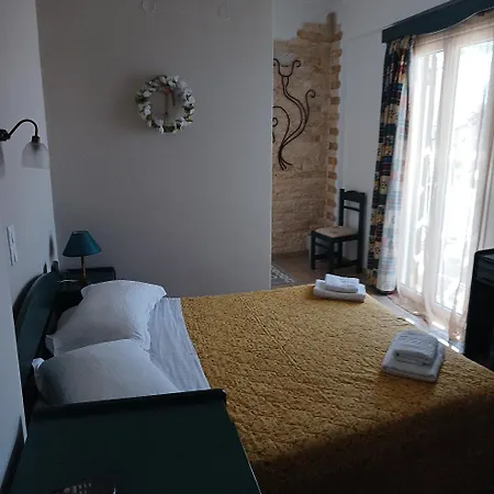 πικροδάφνες