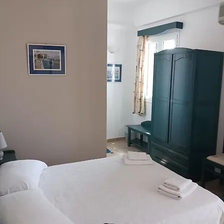 πικροδάφνες بيت ضيافة Tínos