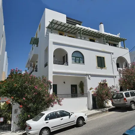 πικροδάφνες 3*