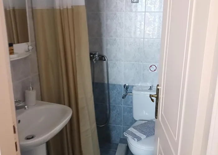 πικροδάφνες