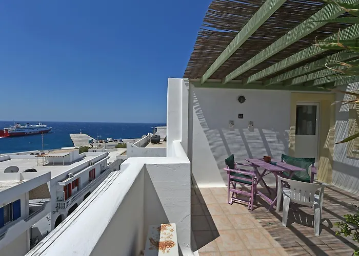 πικροδάφνες Pensión Tínos