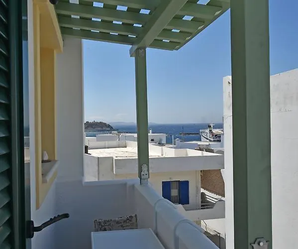 πικροδάφνες Tínos